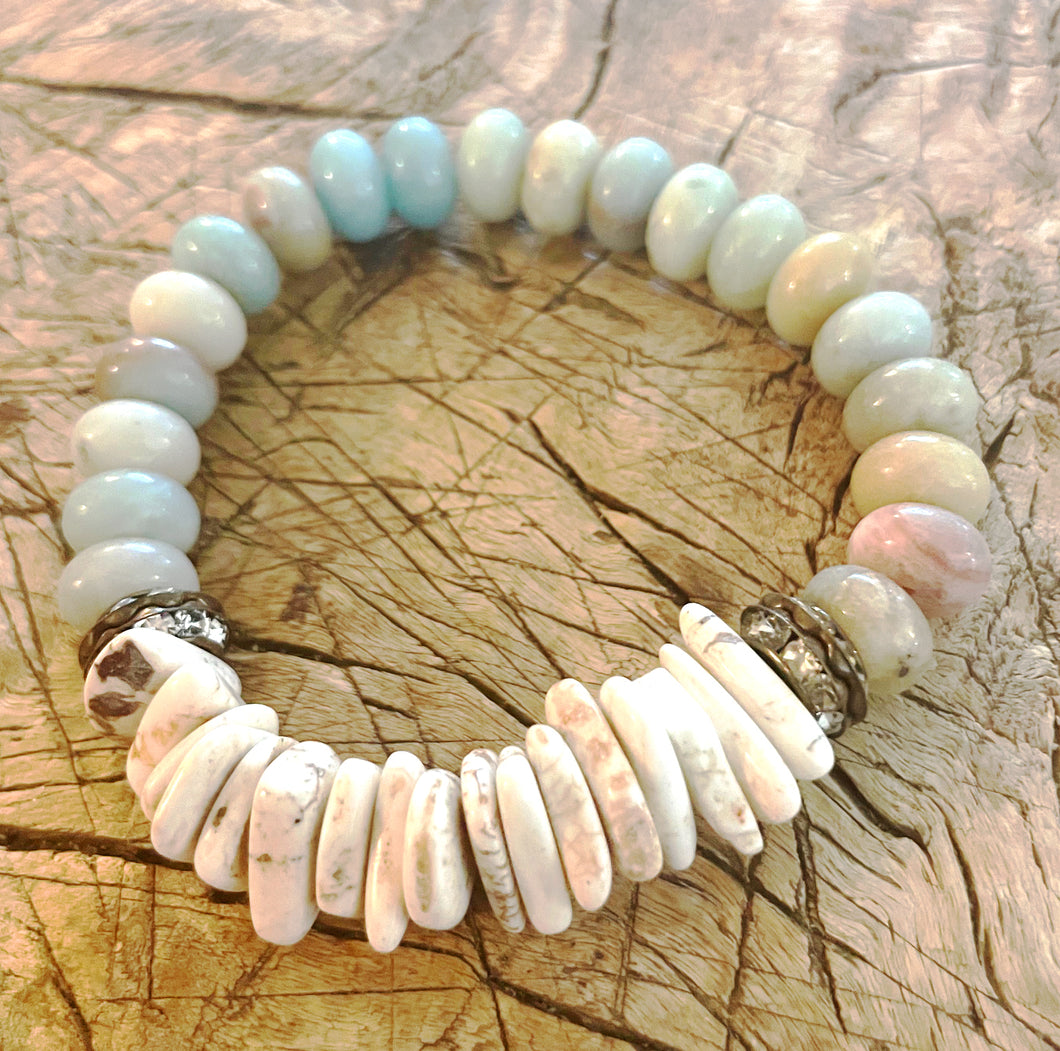 simply beautiful - White Turquoise Bracelet