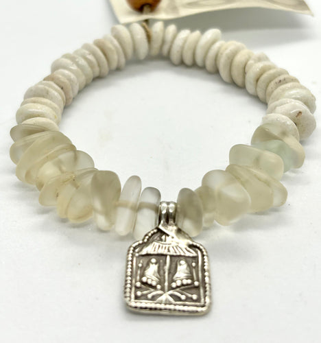 BEAUTIFUL SOUL - SILVER BUDDHA'S FEET CHARM - BRACELET