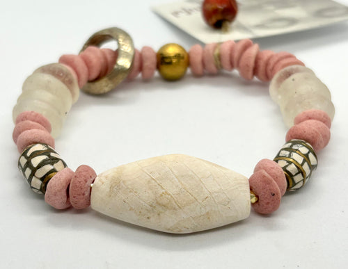 BEAUTIFUL SOUL - WHITE SEA SHELL WITH RECYCLED GLASS - BRACELET