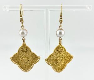 BEAUTIFUL SOUL - 18K GOLD DROP & FRESHWATER PEARL - EARRINGS