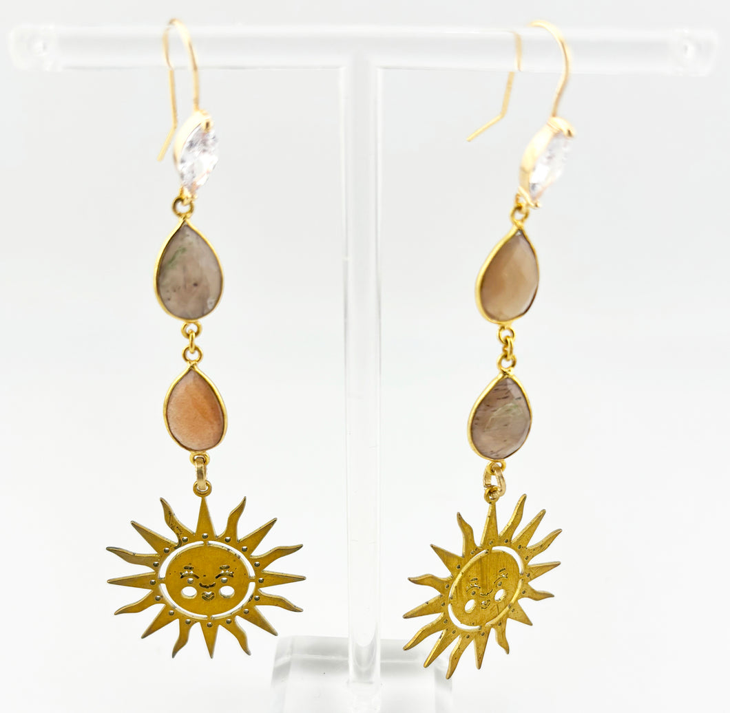 BEAUTIFUL SOUL - GOLD RADIANT SUN WITH PEACH MOONSTONE - EARRINGS