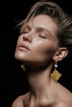 BEAUTIFUL SOUL - GOLD VERMEIL MOROCCAN WITH PEARL - EARRINGS