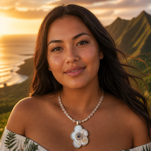 BEAUTIFUL SOUL - HAND CARVED FLOWER SHELL - SHORT NECKLACE ✔️