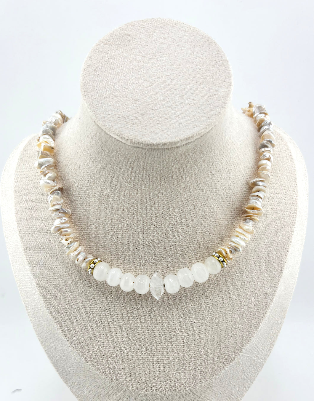 BEAUTIFUL SOUL - BEAUTIFUL KEISHI PEARLS - SHORT NECKLACE