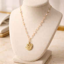 BEAUTIFUL SOUL - MOON & STAR - SHORT NECKLACE