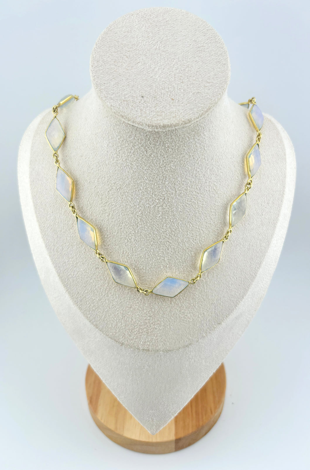 BEAUTIFUL SOUL - AMAZING OPALITE - SHORT NECKLACE