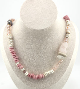 BEAUTIFUL SOUL - MAGNIFICENT ROSE QUARTZ - SHORT NECKLACE