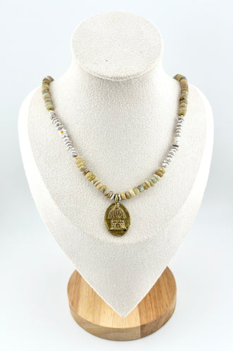 BEAUTIFUL SOUL - VINTAGE TIKI HUT - SHORT NECKLACE