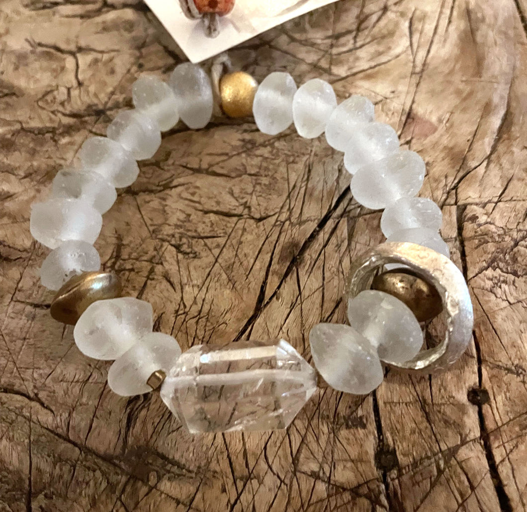 Beautiful Soul - Amazing Terminated Crystal with Indonesian sea glass - Bracelet